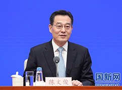 1國務(wù)院新聞辦新聞局局長、新聞發(fā)言人陳文俊_large.jpg