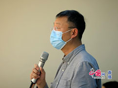 4中國(guó)教育電視臺(tái)記者提問(wèn).jpg