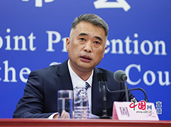 12交通運(yùn)輸部應(yīng)急辦副主任周旻回答記者提問(wèn).jpg