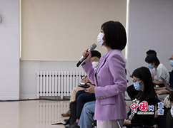 5總臺央視記者提問.jpg